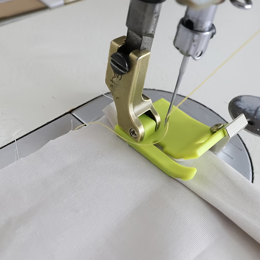 Sewing Factory - 1 stuk willekeurige kleur plastic T9
